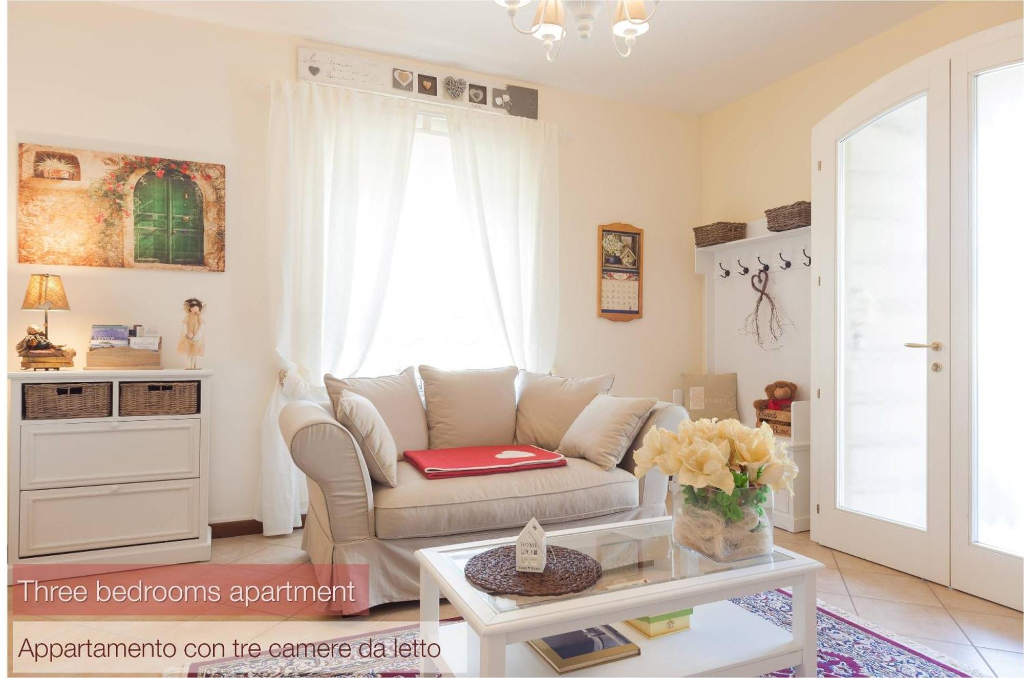 Nina Guest House Longare Habitación foto